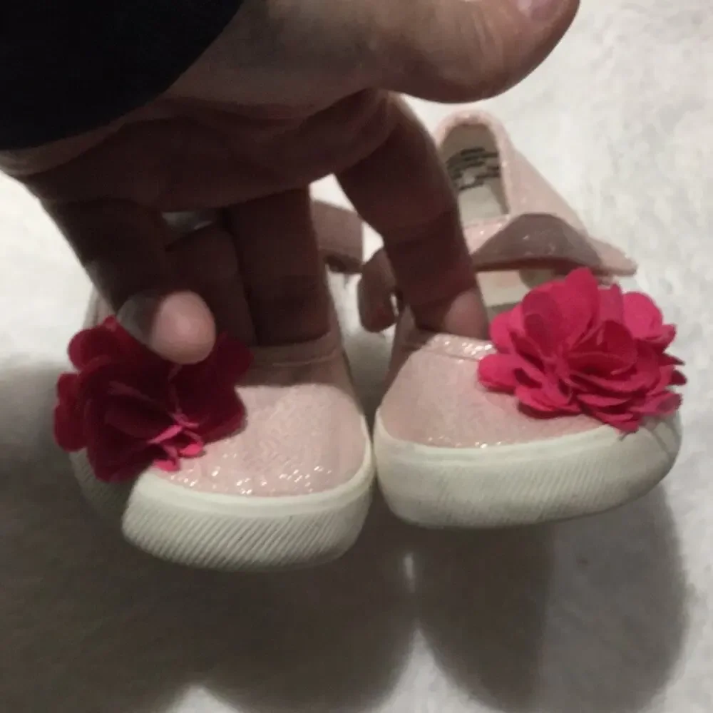 Children’s place 8 Pink maryjane worn a minute